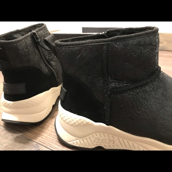 Authentic ASH brand women ankle boots - Picture 4 of 4